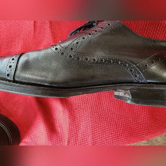 Men's Johnston and Murphy dress shoes - Picture 5 of 9